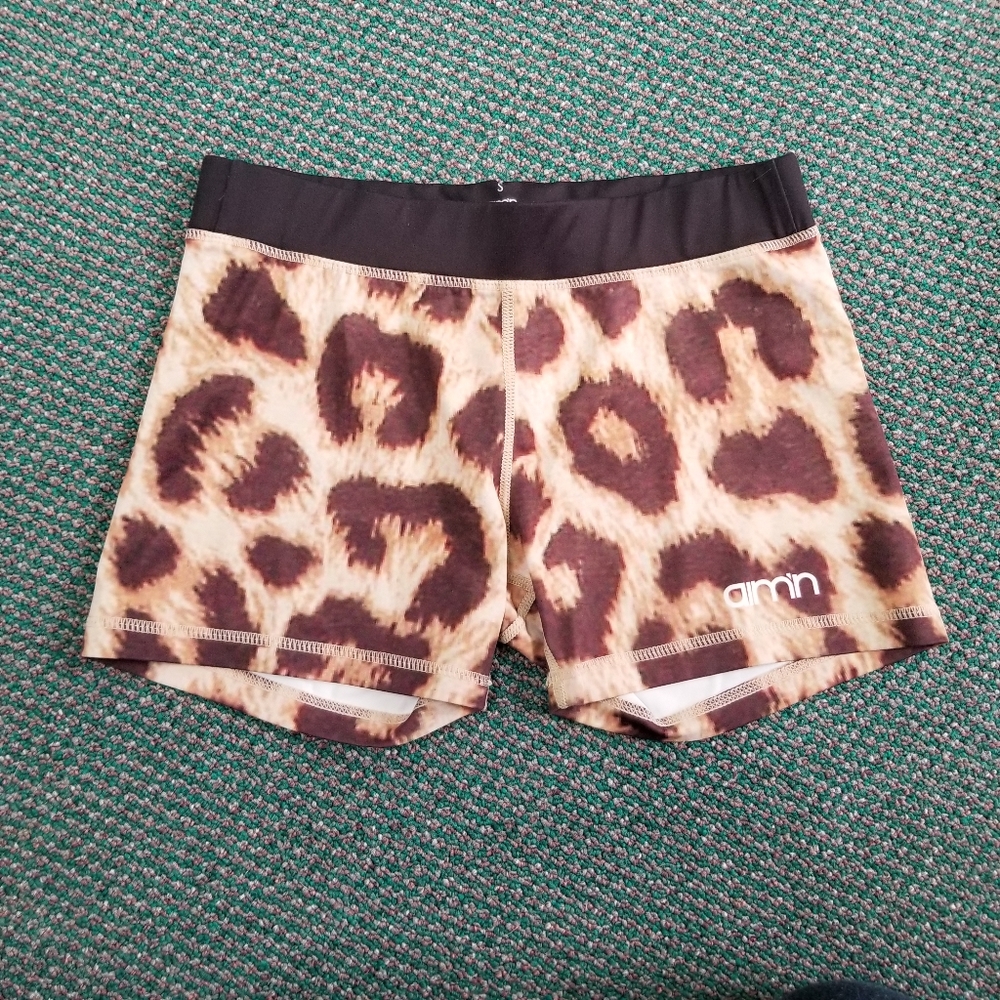 Aimn OG Leo Shorts